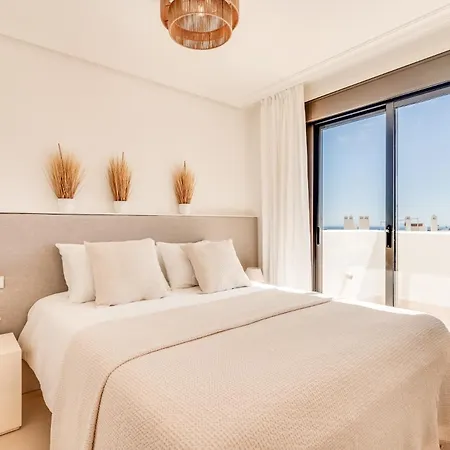 Renovated - With Sea View! Daire *